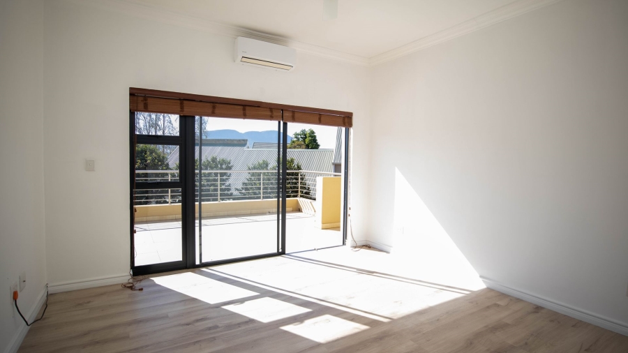 4 Bedroom Property for Sale in The Coves North West